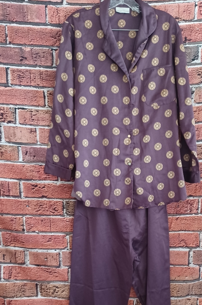 Intimate Essentials pajamas